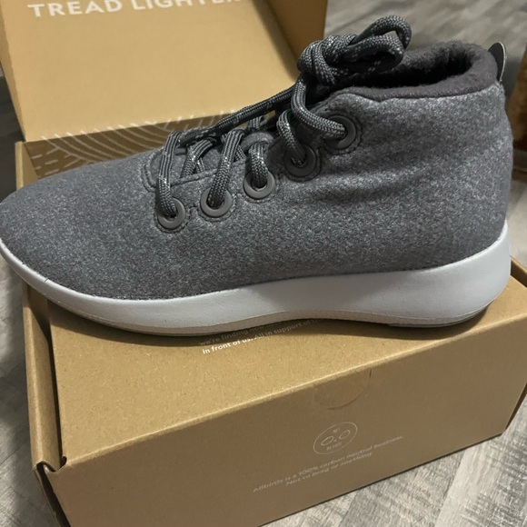 Allbirds Gray Ankle Boots with Wool Upper - Picture 1 of 9